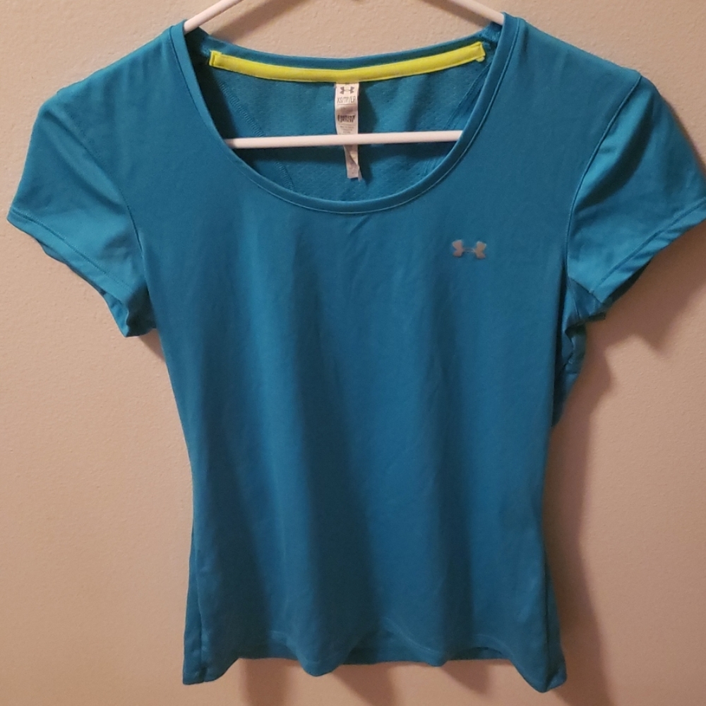 Under Armour T shirt